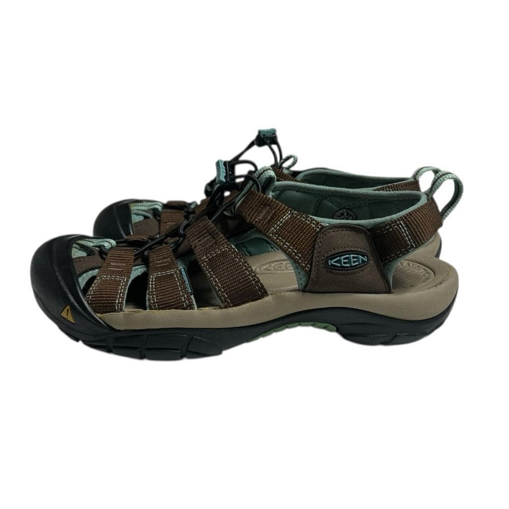 Keen Newport H2 Women’s Waterproof Outdoor Hiking Closed Toe Sandals Size 9